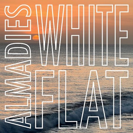 White Flat Almadies Дакар Экстерьер фото